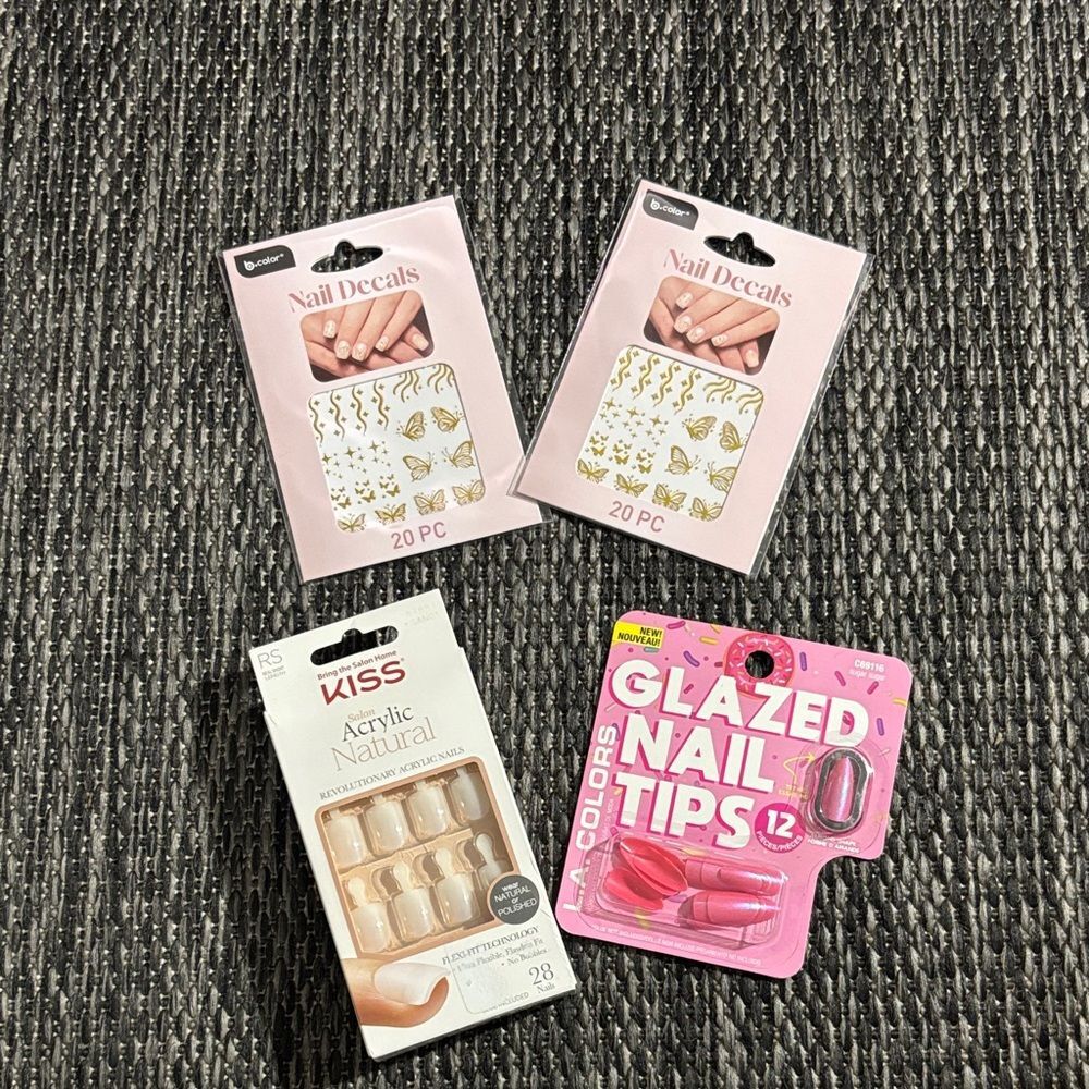 Nail press-ons and decals NEW